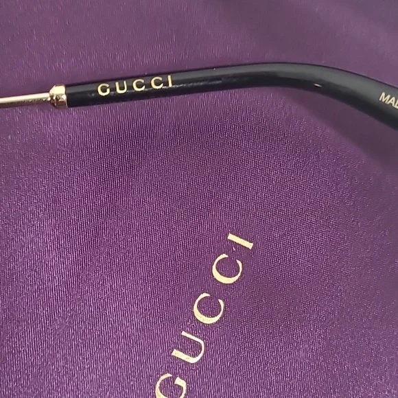 Authentic Gucci Aviator Sunglasses Unisex - Picture 6 of 7